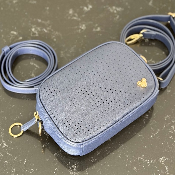 Mickey Mouse Icon Flair Belt Bag - Picture 4 of 7